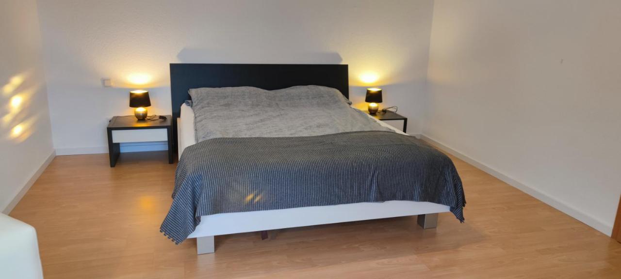 Moderne Ferienwohnung Lindlar, Dorf- Und Waldnah, Gratis W-Lan, Nr Exterior foto